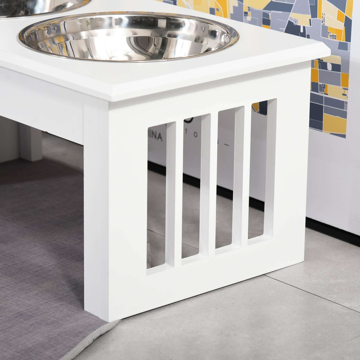 FREDOPETS Elevated Puppy Feeding Station White