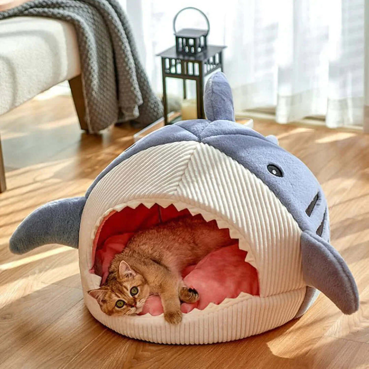 FREDOPETS Luxury Plush Shark Pet Bed