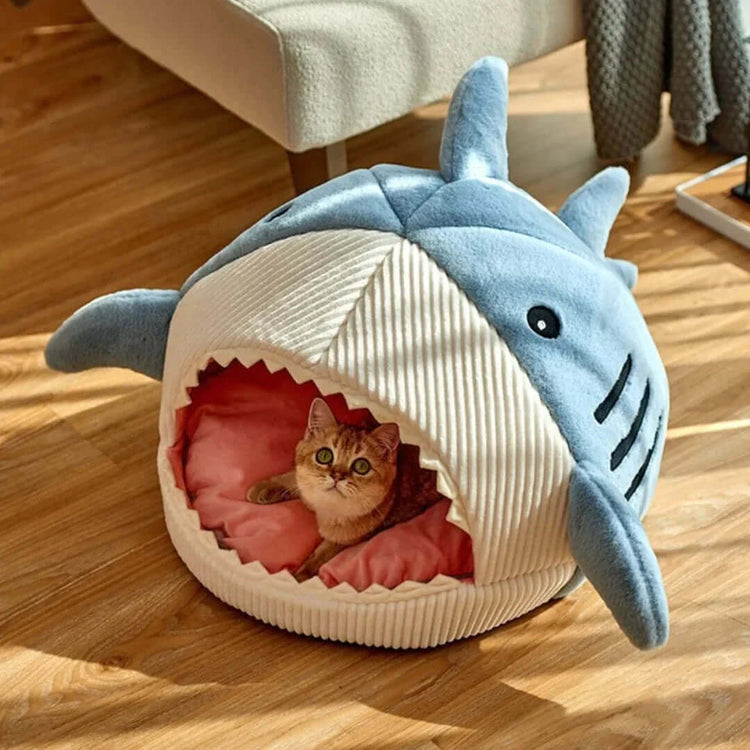 FREDOPETS Luxury Plush Shark Pet Bed