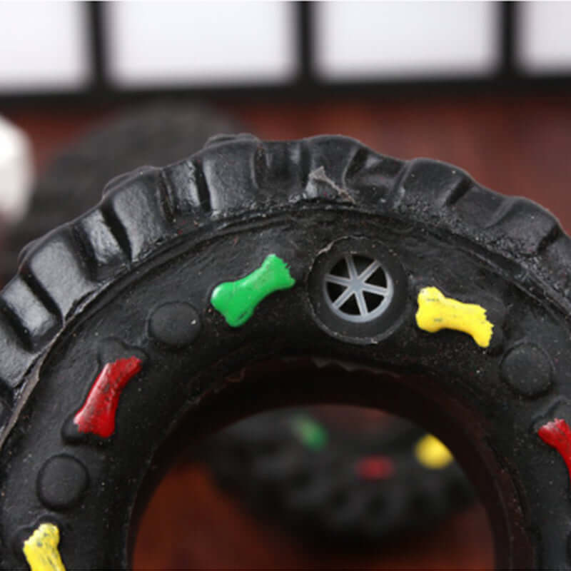 FREDOPETS Small Tire Squeaky Dog Toy